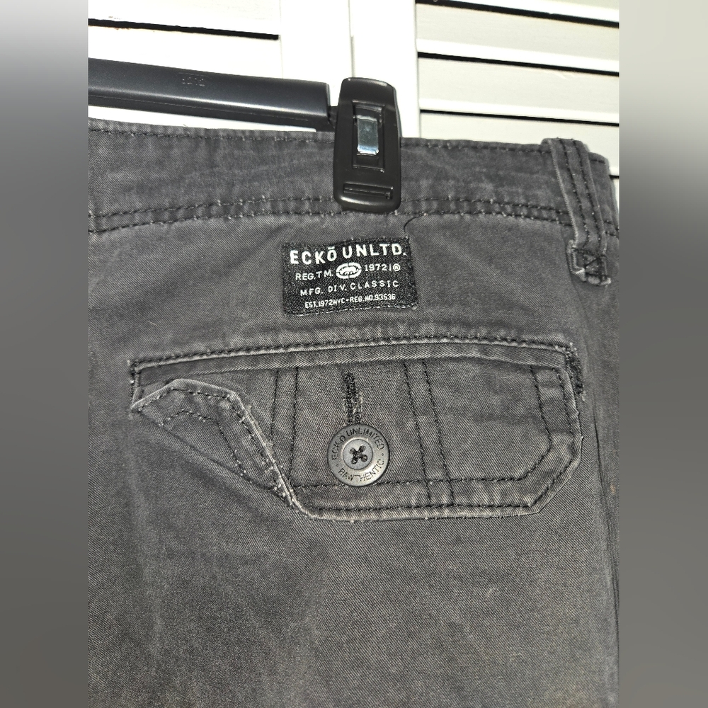 Ecko Unltd. Men's 40 Cargo Shorts - Picture 7 of 13